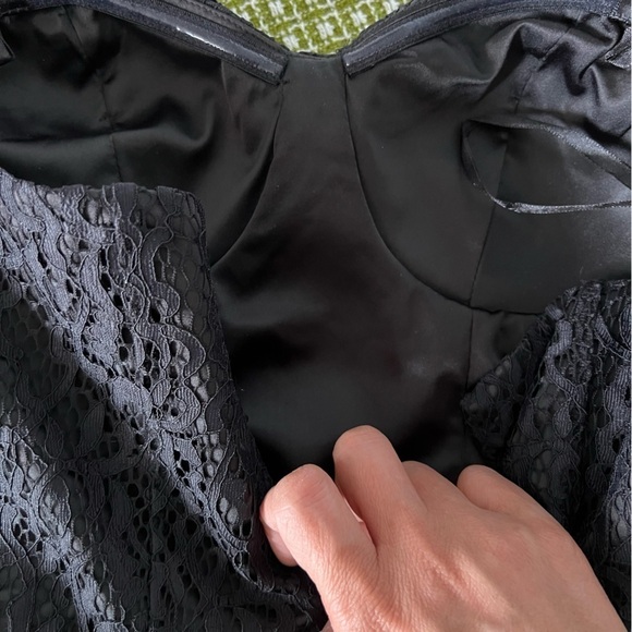 BEBE Lace Strapless Feather Waistline Strapless Cocktail Mini Dress Size 0 Black - Picture 7 of 8